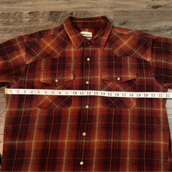 Ariat Hiller button up shirt Retro Fit shirt jacket - Picture 7 of 16